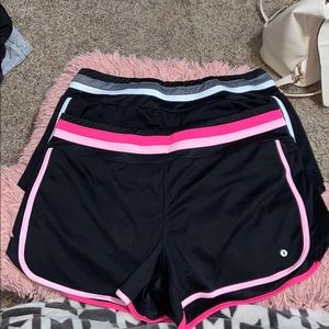 2 pairs of shorts